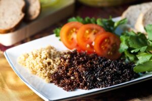 Przepisy na dania z mięsa wieprzowego: Wypróbuj różnorodność smaków i aromatów